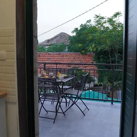 Apartment Tripalo